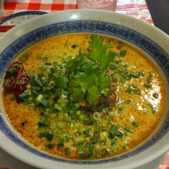 餃子荘 紅蜥蜴の画像