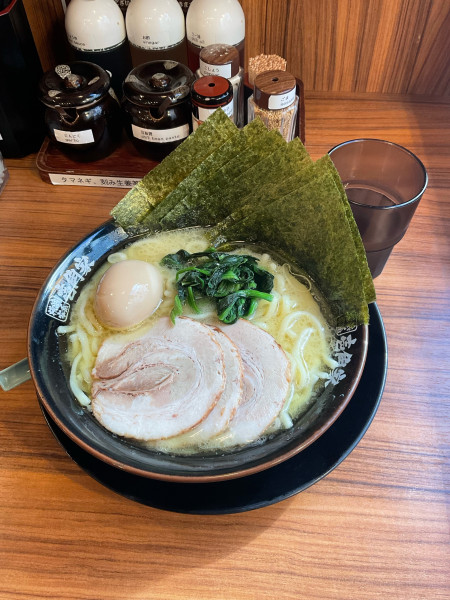 「ラーメン 塩」@横浜家系ラーメン 壱角家 錦糸町店の写真