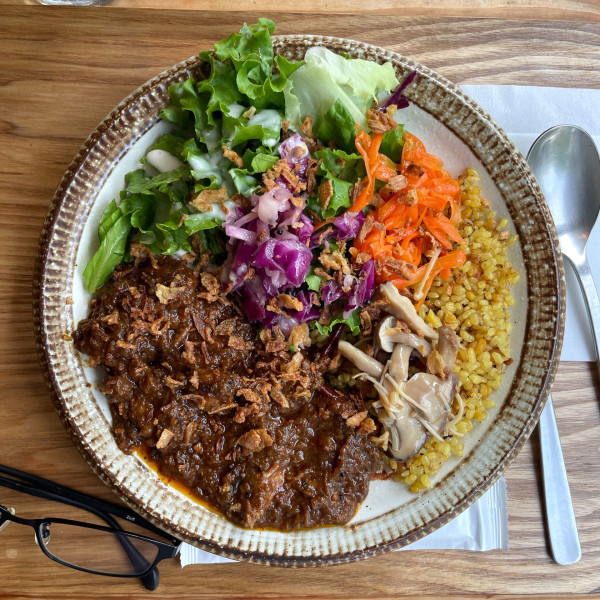 「ラム好きによるラムカレー」@café blue bridgeの写真