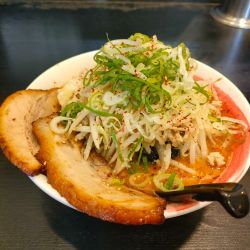レッド　野菜　チャーシュー