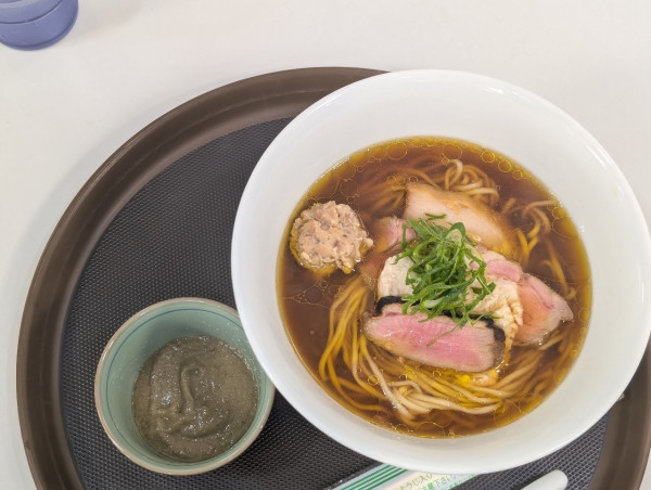 「特上醤油らぁ麺」@金沢 麺つみきの写真