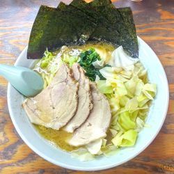 SPらーめん 大盛（＋キャベツ）