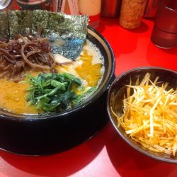 ラーメン+赤ネギ+キクラゲ
