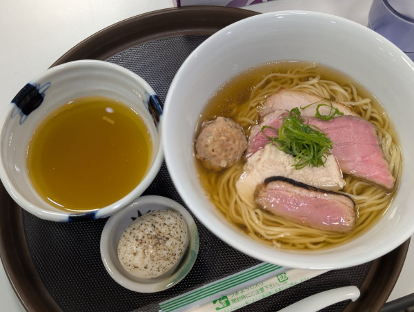 「釜揚げ式特上昆布水白醤油つけ麺」@金沢 麺つみきの写真