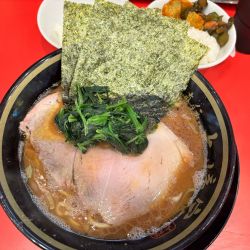 ラーメン並900円＋ライス100円