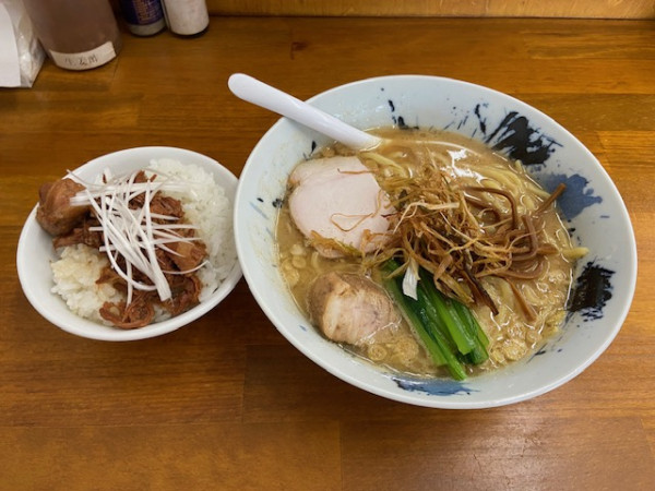 「鰹らーめん＋豚ごはん」@Made in Tokyo らーめん松の写真