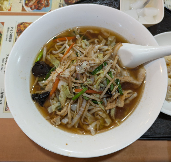 「肉野菜タン麺:800円」@中華料理 紅燈記の写真