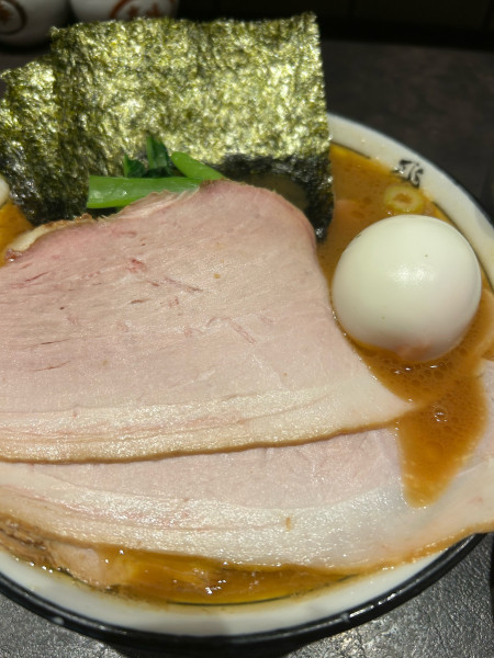 「特製らーめん(中)(柔濃多)」@らーめん飛粋の写真