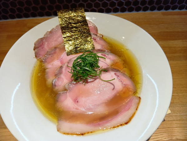 「特選ロース潮そば」@麺屋BISQの写真