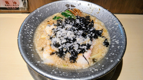 「岩のり中華そば(大油)」@麺工 豊潤亭の写真