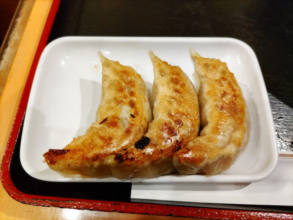 「小餃子（三個）」@謝謝ラーメンの写真