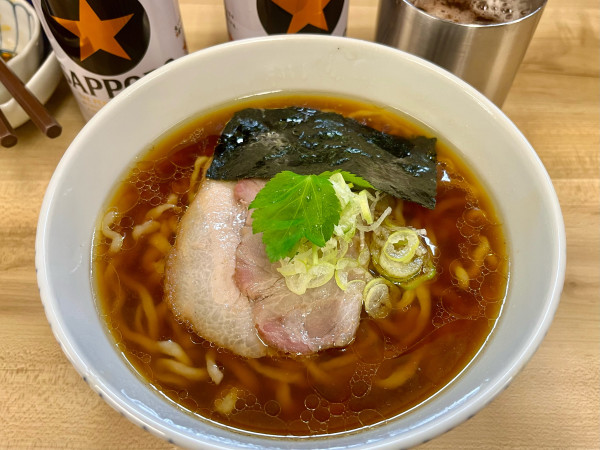 「醤油らぁ麺 中盛+🍺」@麺処 有彩の写真