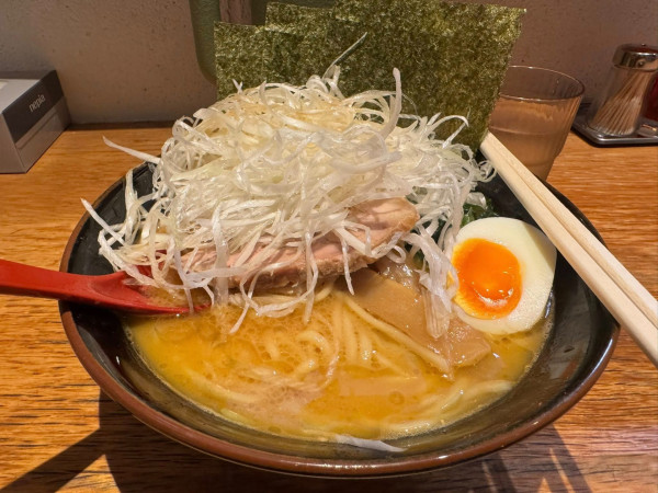 「ネギ味噌ラーメン」@横浜家系ラーメン 大館家の写真