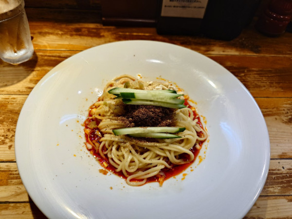 「汁なし成都式担々麺大辛 小麻婆丼」@成都正宗担々麺 つじ田の写真
