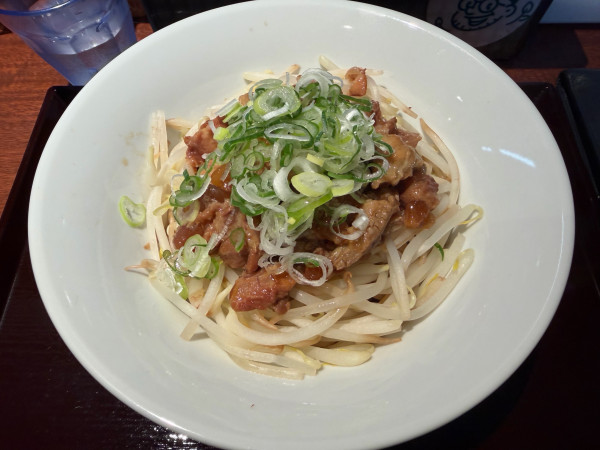 「ドラゴンまぜそば1100円」@ブーブーキングの写真