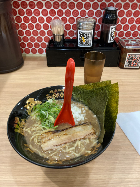 「禁断ラーメン1190円」@らーめん小僧 名古屋錦店の写真