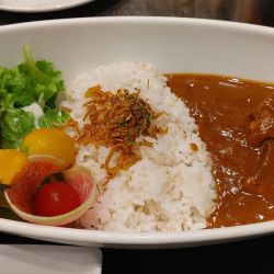カレーボウル（990円）