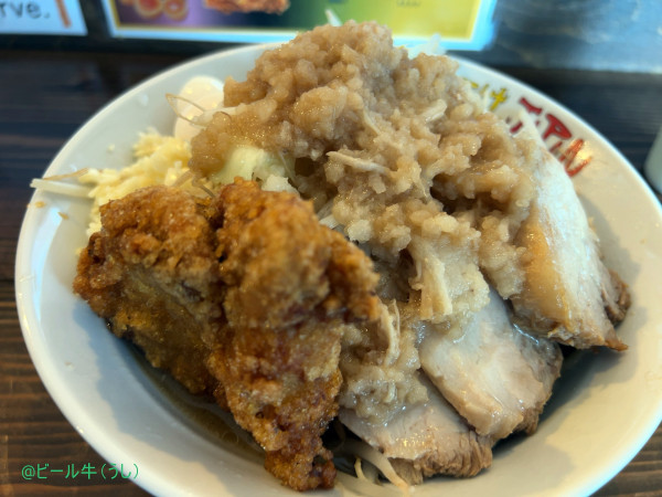 「特製ラーメン(1300円)ヤサイチョイマシニンニク」@国武屋 ドカ盛り研究所の写真