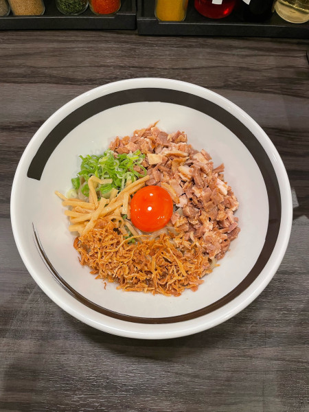 「香油そば+B(1150円)極太麺」@香油そば TSUCHINOTOMIの写真