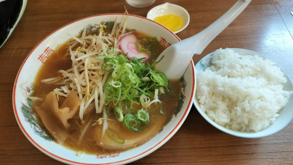 「もやし中華そば」@中華そば まるよしの写真