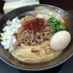 麺座すず丸の写真