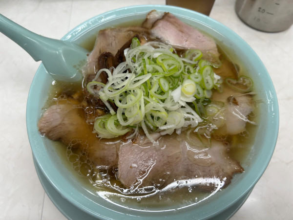 「中華そば　750円」@ニューともちんラーメンの写真