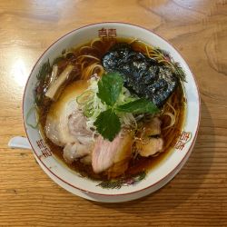 醤油の純鶏ソバ 1000円