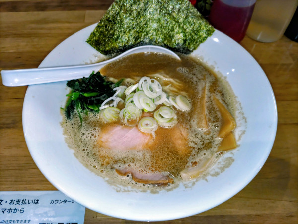 「ド濃厚煮干しラーメン（並盛）1100円」@オレの推し麺の写真