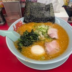 特製ラ〜メン中盛り、ほうれん草、味玉