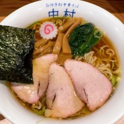 手打中華そば 950円＋刻み玉ねぎ（別皿）50円