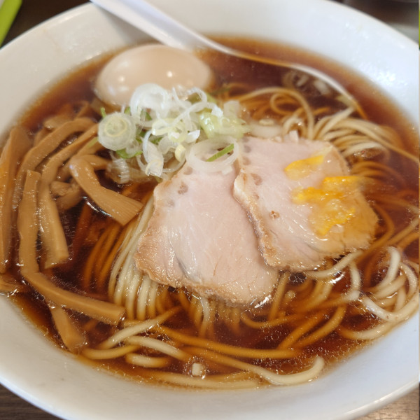 「煮干し正油（味玉、メンマTP）」@ラーメン木曜日の写真