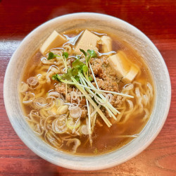 【期間限定】肉みそ山椒らーめん（1400円）