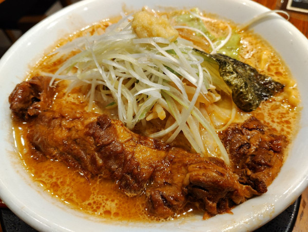 「かぶりつきチャーシュー味噌」@純米味噌ラーメン みそら堂 鶴田店の写真