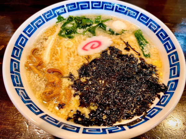 「あおいラーメン（900円）」@麺屋 あおいの写真