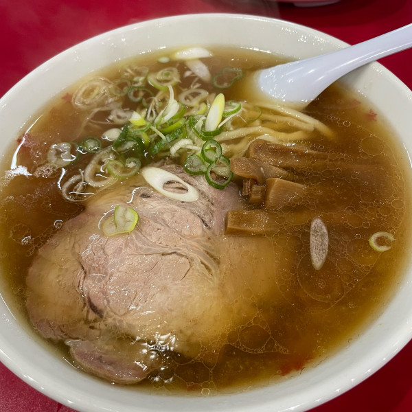 「らーめん　890円」@一品香 駒生店の写真