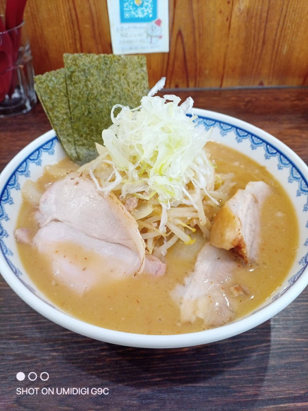 「味噌ラーメン+コトバラ+海苔（駐車場サービス）」@味噌ラーメン 雪ぐにの写真