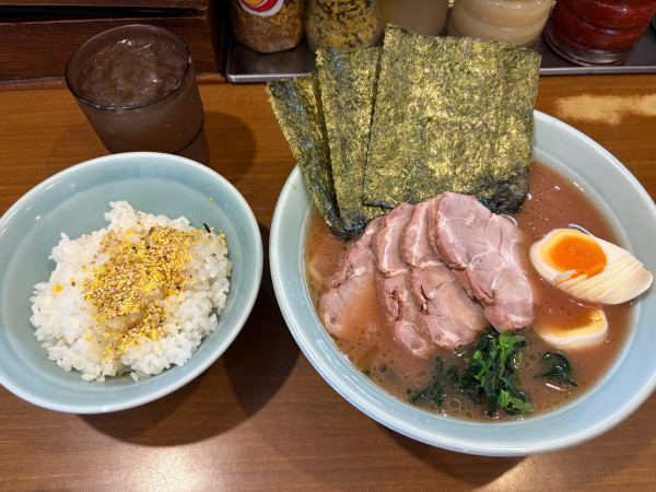 「チャーシューらーめん」@横浜家系ラーメン 五十三家の写真