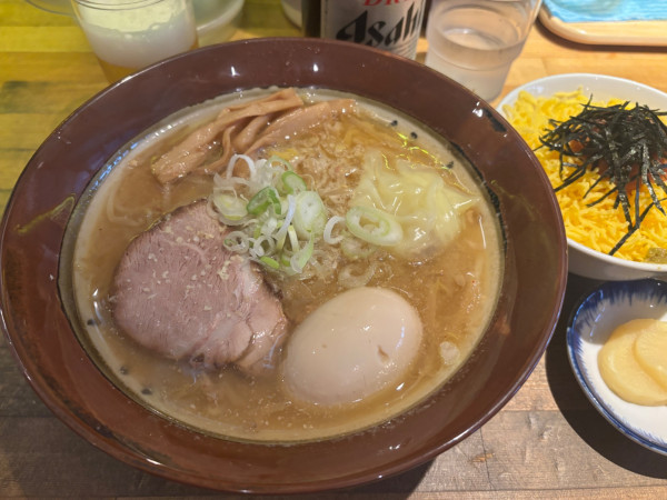 「アサヒスーパードライ中瓶〜味噌半熟ゆでたまごすみれご飯」@すみれ 横浜店の写真