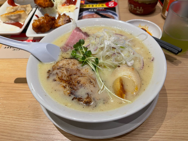 「濃厚 鶏白湯そば」@丸源ラーメン 草加店の写真