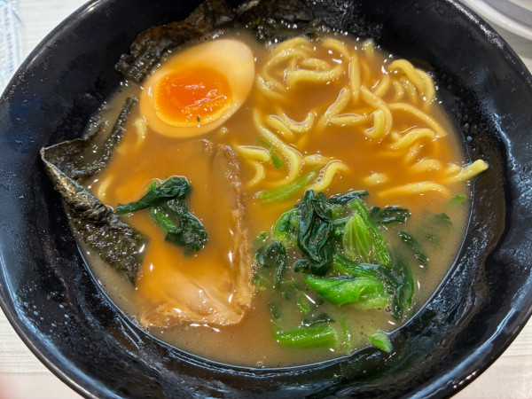 「横浜家系ラーメン」@はま寿司 川越上寺山店の写真