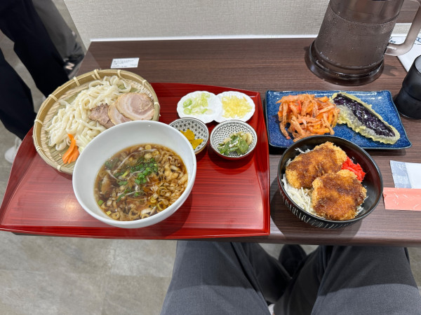 「堀口スペシャルセット1,900円」@新粉金印うどん 堀口商店の写真