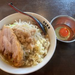 ミニラーメン¥980+生卵¥100