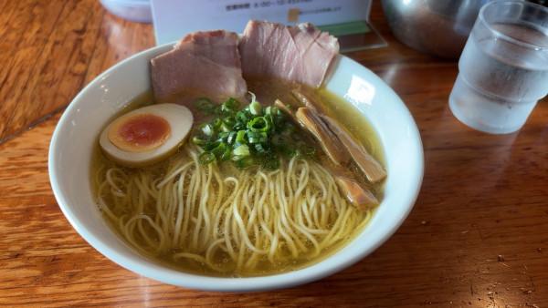 「中華そは 700円」@讃岐の朝ラーメン 本店の写真