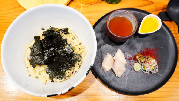 「あぶらそば＋のりまみれ＋ビール」@らーめん かねかつの写真