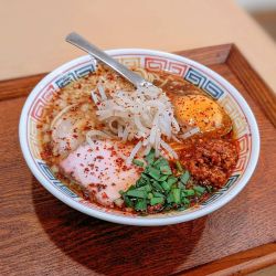 にんたま背脂中華そば【限定】