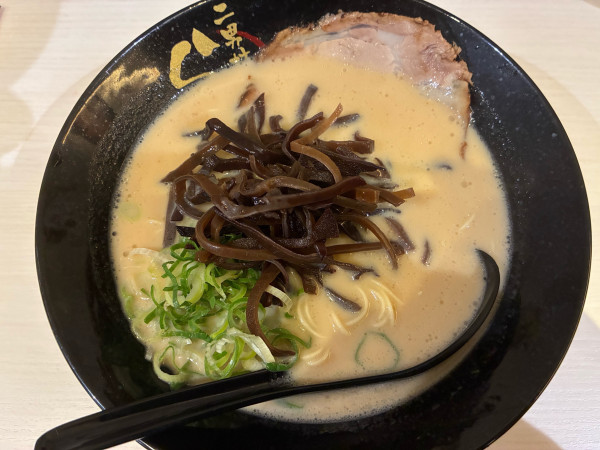 「ラーメン」@らーめん二男坊 博多デイトス店の写真