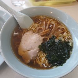 ラーメン 500円（＋餃子）