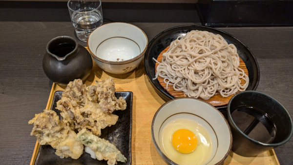「【期間限定】舞茸天せいろ、二枚玉子」@小諸そば 水道橋店の写真