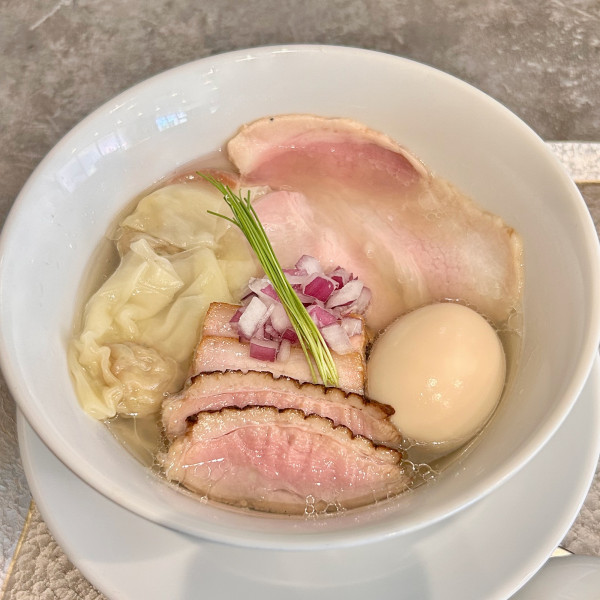 特上中華蕎麦塩(1600円)