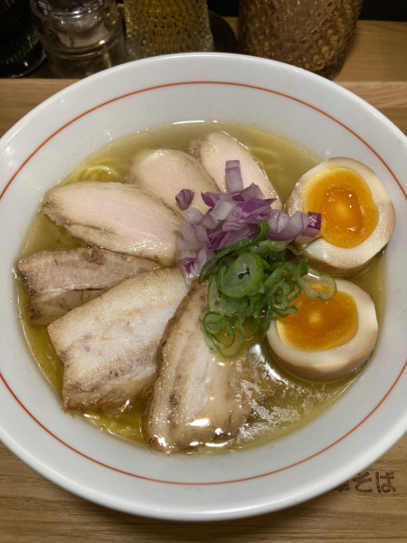 「鶏塩ラーメン」@中華そば ナルトの写真